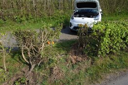 Gewonde bij ongeval op gevaarlijke kruising Den Burg