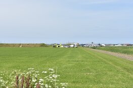 Medic 01 landt bij crossbaan de Cocksdorp