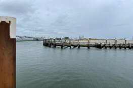 Cruiseschip maakt stuurfout in haven Texel