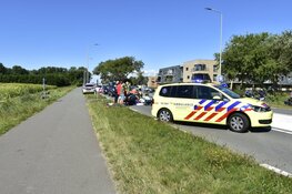 Vrouw op fiets gewond na aanrijding met auto in Den Burg