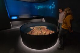 Museum Kaap Skil onthult 17e-eeuwse trouwjurk uit wereldberoemd Texels scheepswrak