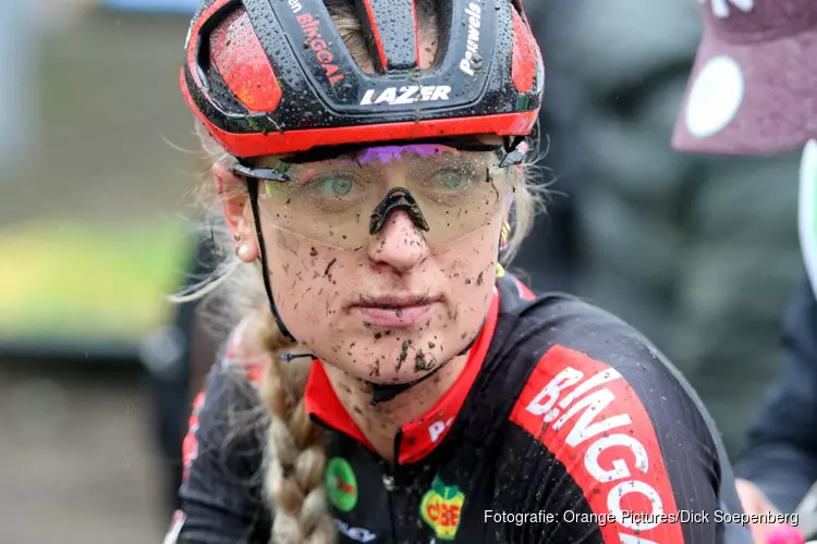 Tweede en vierde plaats voor Denise Betsema, maar wel aan de leiding in Superprestige-klassement