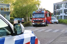 Meerdere hulpdiensten naar brand in woning Den Burg
