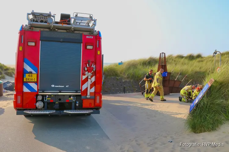 Brandweer Texel rukt uit voor mogelijke kortsluiting bij vuurtoren De Cocksdorp