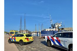 Incident op schip in haven Oudeschild