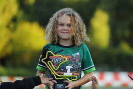 Karter Max van den Heuvel pakt overtuigende dagzege in Kerpen