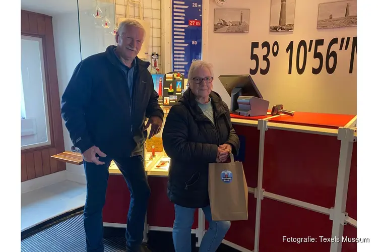 75.000ste Bezoeker beklimt de vuurtoren