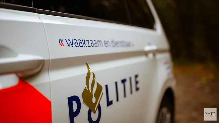 Politiewagen botst op auto tijdens achtervolging