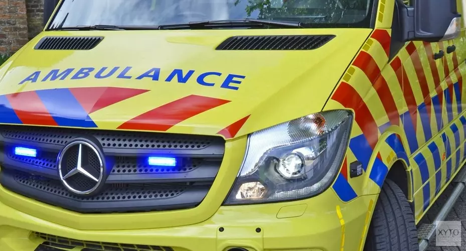 Automobiliste gewond bij kop-staartbotsing