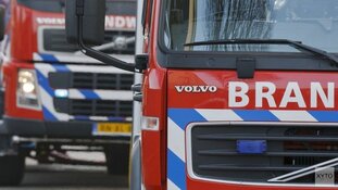 Bewoner gewond bij brand in Den Burg