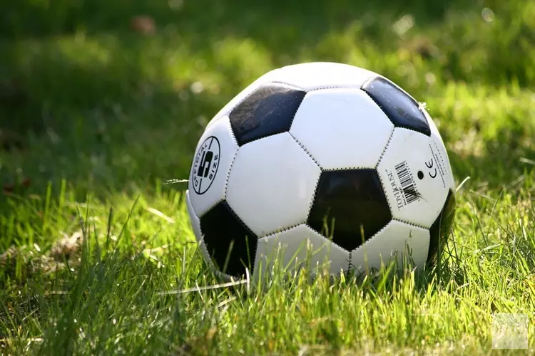 De Koog verliest van concurrent Schagen