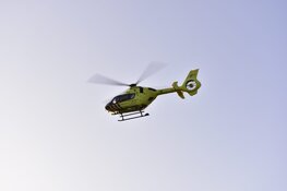 Wielrenner opgehaald door traumahelikopter