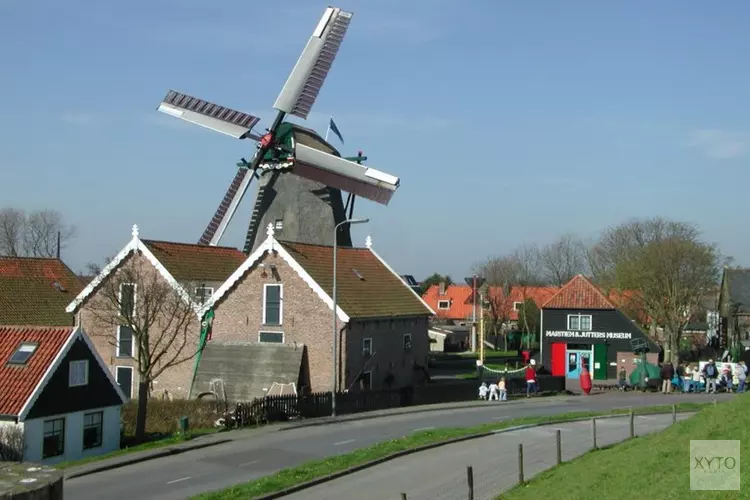 Bakken voor de molen op Open Monumentendag