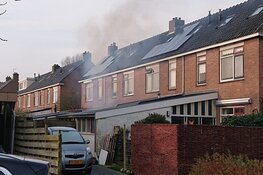 Schutting in brand door vuurwerk