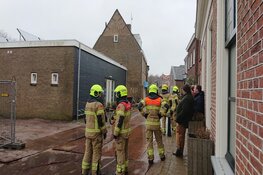 Gedeelte gevel waait er af in Den Burg