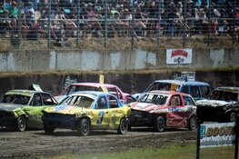 Verslagenheid na plotselinge dood talentvolle autocoureur Laurens (22)