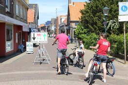 Hemelsvaart drukte bij de boot naar Texel en corona maatregelen