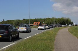 Hemelsvaart drukte bij de boot naar Texel en corona maatregelen