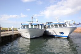 Cruiseschepen liggen lange tijd werkeloos in haven van Oudeschild