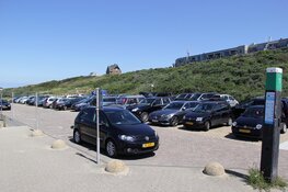 Drukte op Texel ondanks corona maatregelen tijdens zomerhitte