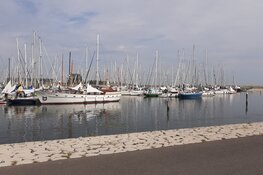 Zonder reservering is de haven Oudeschild op Texel vol