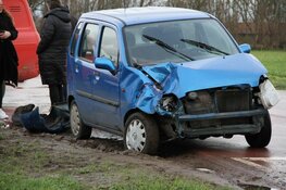 Ongeval met veel schade op Hoofdweg