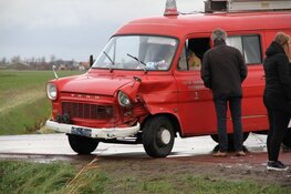 Ongeval met veel schade op Hoofdweg