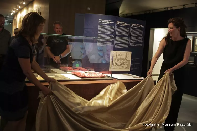 Exclusief bij Museum Kaap Skil: poederdoos uit het Palmhoutwrak