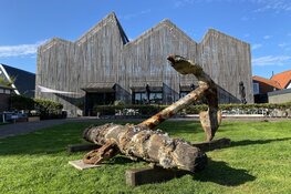 Gigantisch opgevist anker naar Museum Kaap Skil