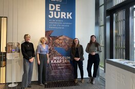 17e-eeuwse jurk uit scheepswrak vanaf juli 2022 permanent te zien in Museum Kaap Skil