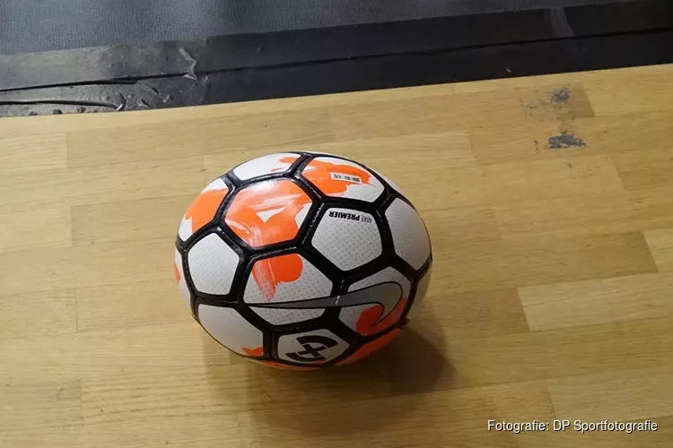 Zaalvoetballers Texel &#39;94 ondanks goed spel onderuit bij ASV LEBO
