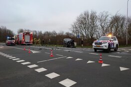 Botsing tussen auto en camper op Texelse Pontweg
